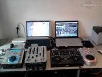 niiicola-s-DJ-Booth-Jul-11