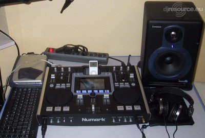 Booth: mijn-1e-dj-booth