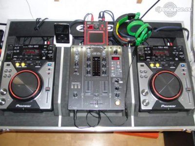 Our MEMBERS can Enlarge : oppo's DJ-Booth