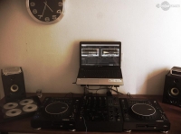 perry-s-DJ-Booth-May-13