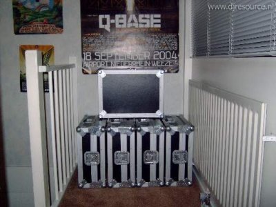 Our MEMBERS can Enlarge : DJ Boot