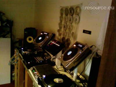 Booth: sanderk's DJ-Booth