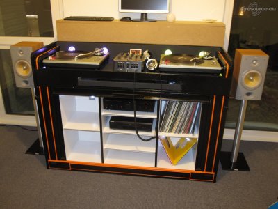 Our MEMBERS can Enlarge : booth at the friend