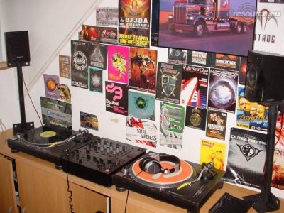 Booth: J-Fox-Booth-2007