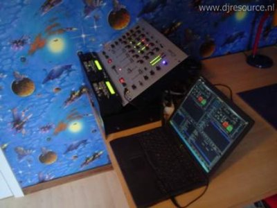 Our MEMBERS can Enlarge : met laptop