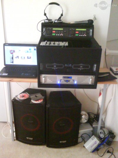 Enlarge : thunderdome's DJ-Booth Enlarge : thunderdome's DJ-Booth