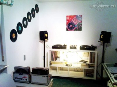 Our MEMBERS can Enlarge : towa's DJ-Booth
