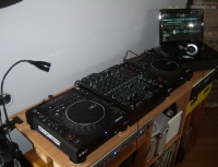 unknown-s-DJ-Booth-Jun-12