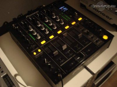 Our MEMBERS can Enlarge : DJM-700