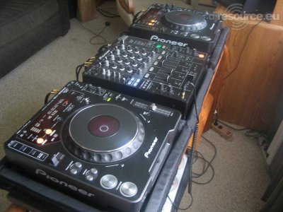 Booth: Pioneer-set-up