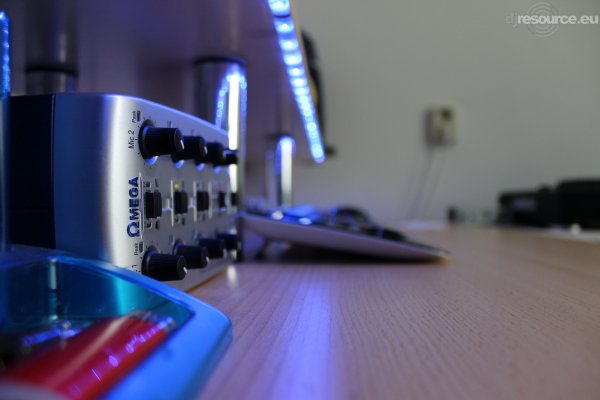 Our MEMBERS can Enlarge : MTHIJSMusic DJ Booth