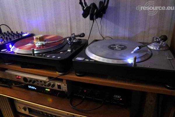 Our MEMBERS can Enlarge : AudioRelives DJ Booth