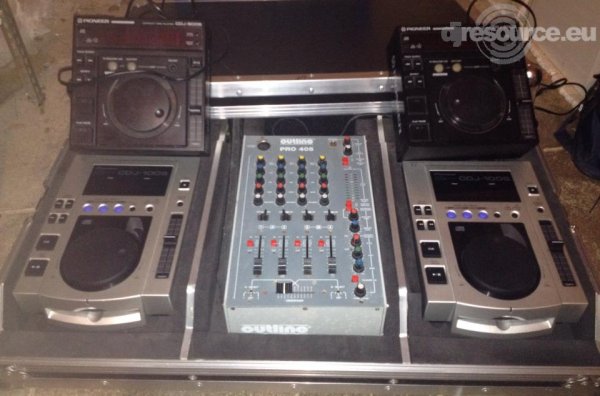 Our MEMBERS can Enlarge : dj_d DJ Booth