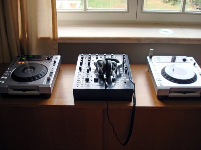Our MEMBERS can Enlarge : 2XCDJ-850 + DDM-4000