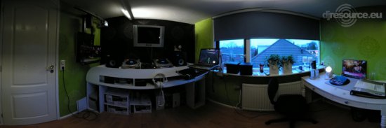 Our MEMBERS can Enlarge : BoydGrift DJbooth Pano