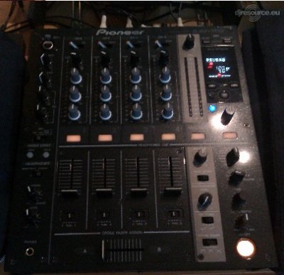 Our MEMBERS can Enlarge : DJM 700