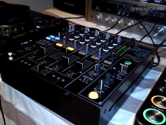Our MEMBERS can Enlarge : DJM-800 te koop