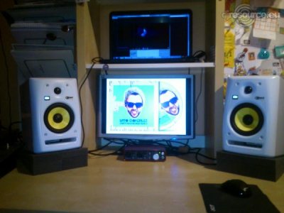 Our MEMBERS can Enlarge : Studio