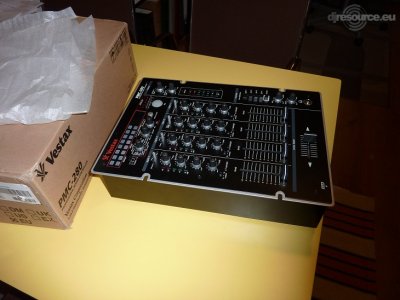 Our MEMBERS can Enlarge : Vestax PMC280 3