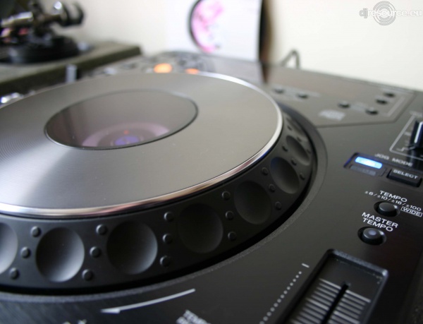 Pioneer CDJ-1000MK2 DVJ Jog Plate Daylight