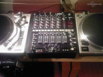 Our MEMBERS can Enlarge : reloop rmx40 blackfire