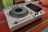 CDJ-2000-W