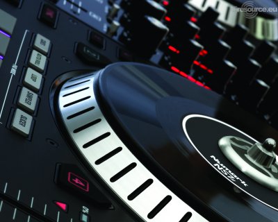 Our MEMBERS can Enlarge : Numark NS7II Controllers MIDI