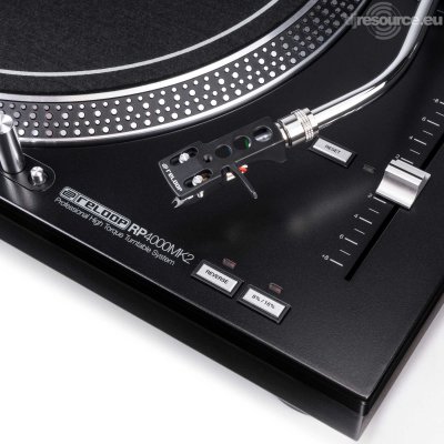 Our MEMBERS can Enlarge : Reloop RP-4000 MK2 Turntables