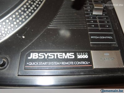 Our MEMBERS can Enlarge : JB-Systems DISCO 2000 Turntables