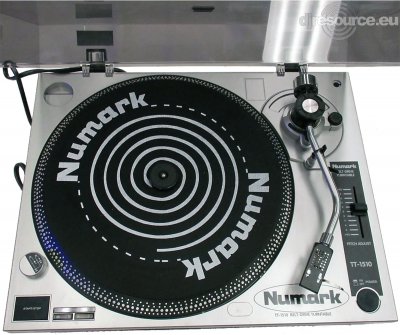 Our MEMBERS can Enlarge : Numark TT 1510 Turntables