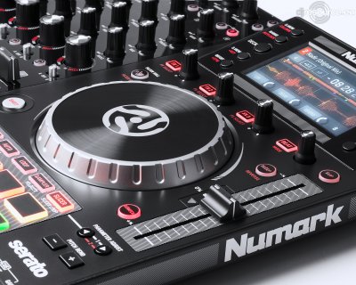 Our MEMBERS can Enlarge : Numark NV II Controllers MIDI