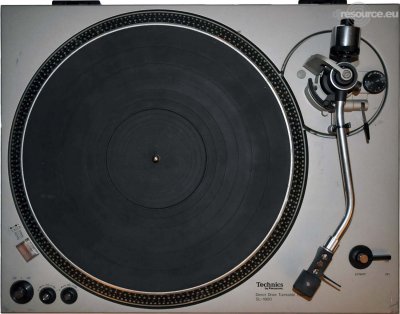 Our MEMBERS can Enlarge : Technics SL-1800 Turntable