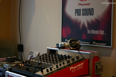 Our MEMBERS can Enlarge : Pioneer DJ DJM-1000 Mixer