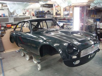 Our MEMBERS can Enlarge : mgb gt v8