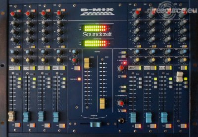 Soundcraft D-MIX 1000 Mixer