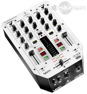 Behringer VMX200 Mixer