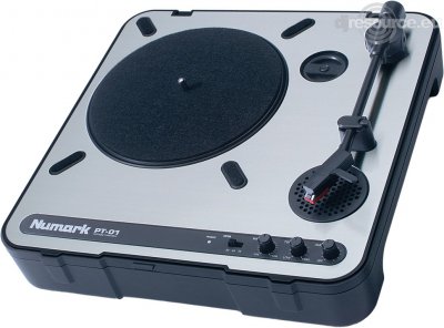 Numark PT 01 Turntable