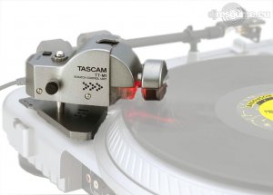 Tascam TT-M1 Turntable