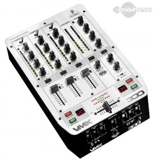 Behringer VMX300 Mixer