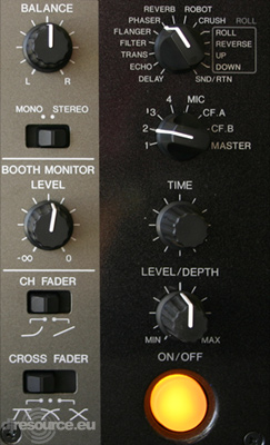 Pioneer DJM-700 Beat Effects Section