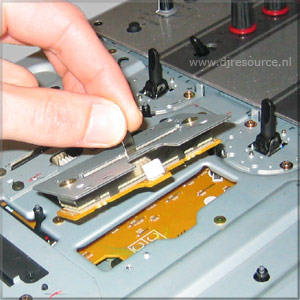 Pioneer DJM-707 Channel Fader Remove