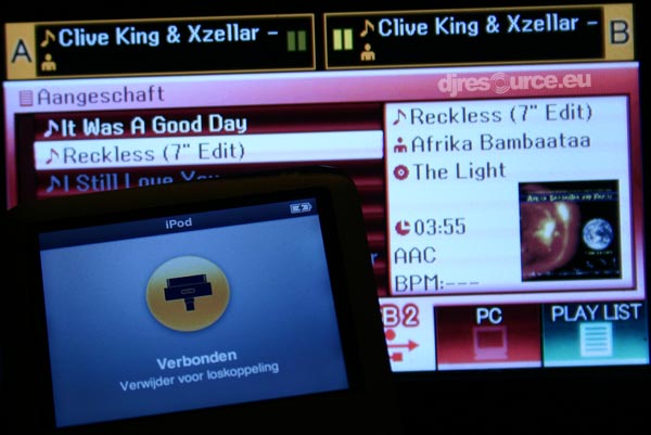 Click to Enlarge : Pioneer MEP-700 connected to an iPod