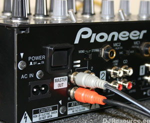 Connect the Cinch connectors to the Master output of the Mixer